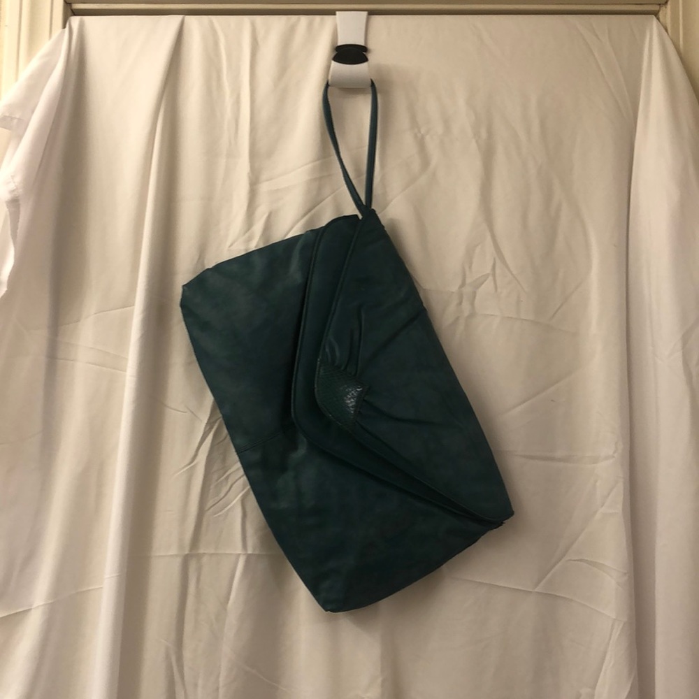 EUC Vintage Bag Bazaar Clutch